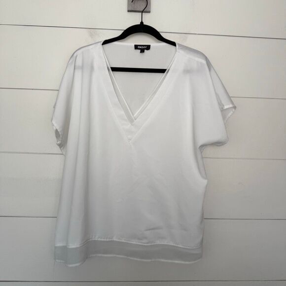 Dkny Tops - DKNY Women’s XL White Blouse Top Career Office Core